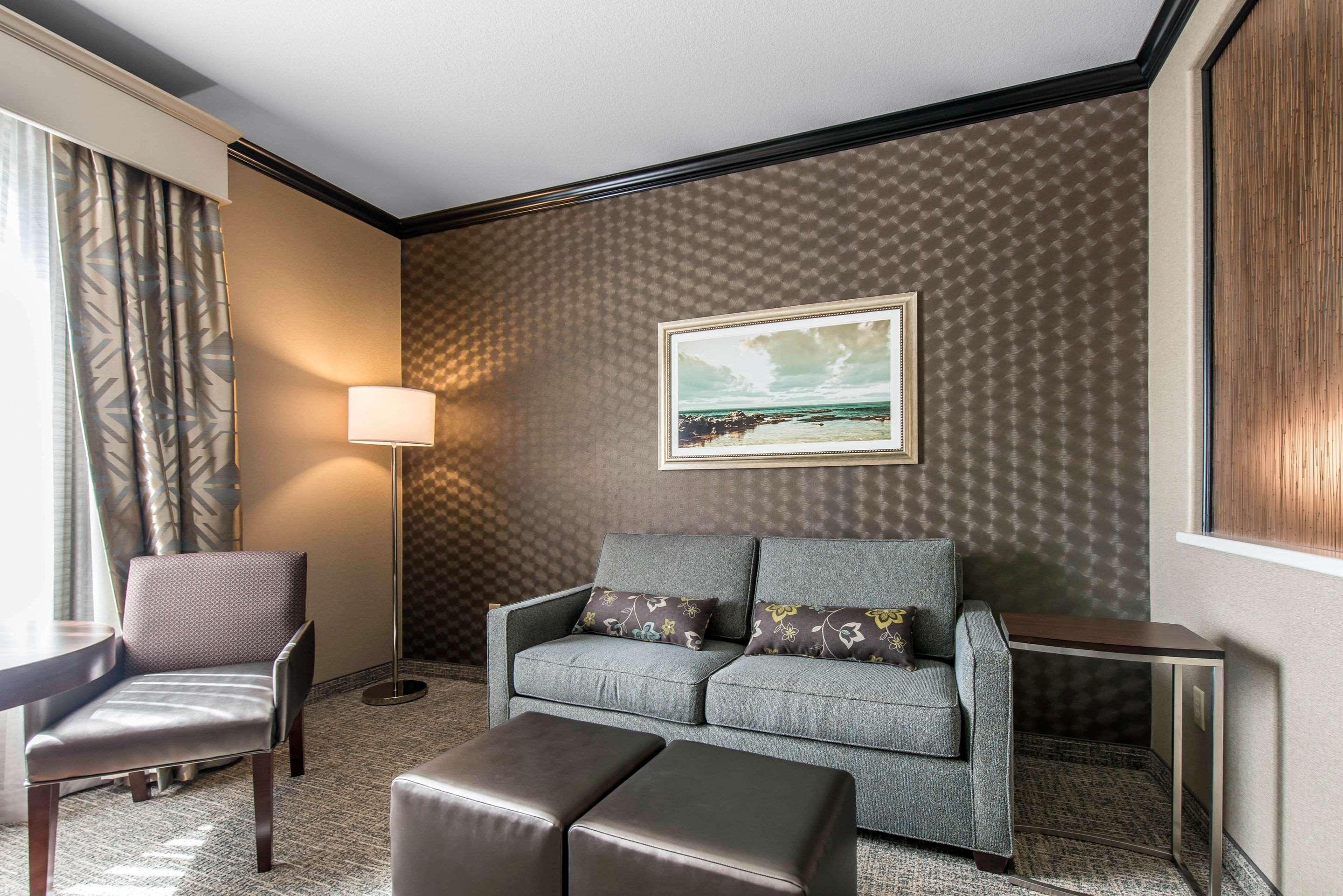The Heritage Inn & Suites, Ascend Hotel Collection Garden City Ngoại thất bức ảnh