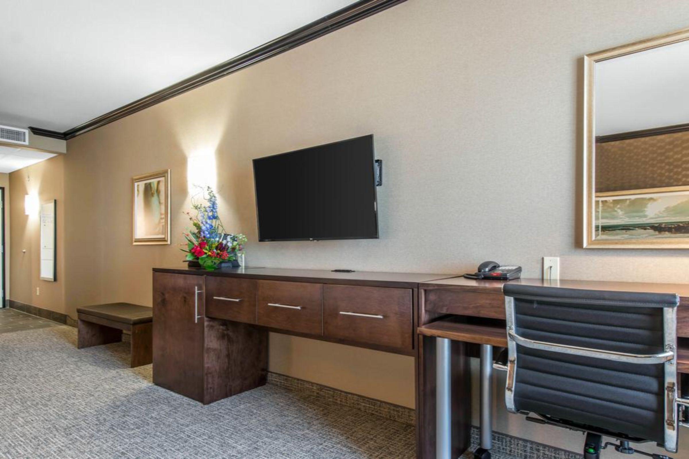 The Heritage Inn & Suites, Ascend Hotel Collection Garden City Ngoại thất bức ảnh